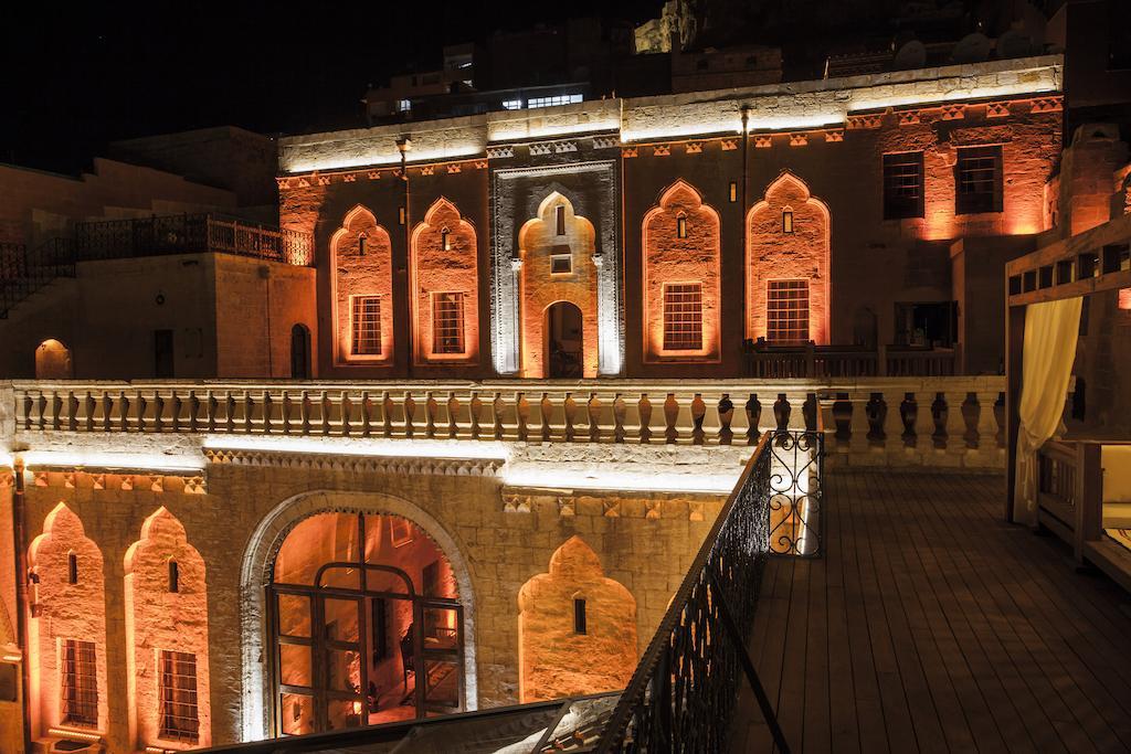 Mardius Tarihi Konak Mardin Buitenkant foto