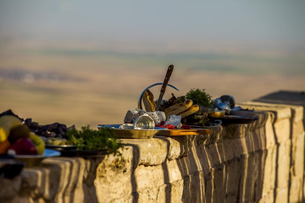 Mardius Tarihi Konak Mardin Buitenkant foto