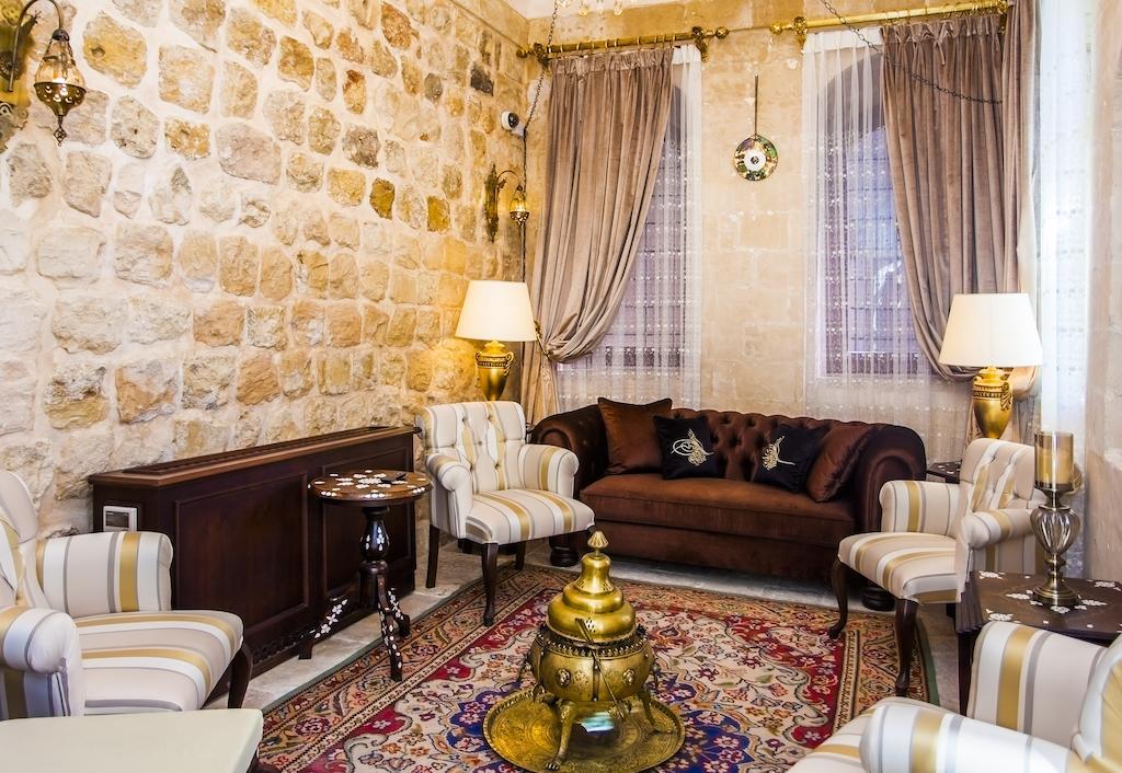 Mardius Tarihi Konak Mardin Buitenkant foto