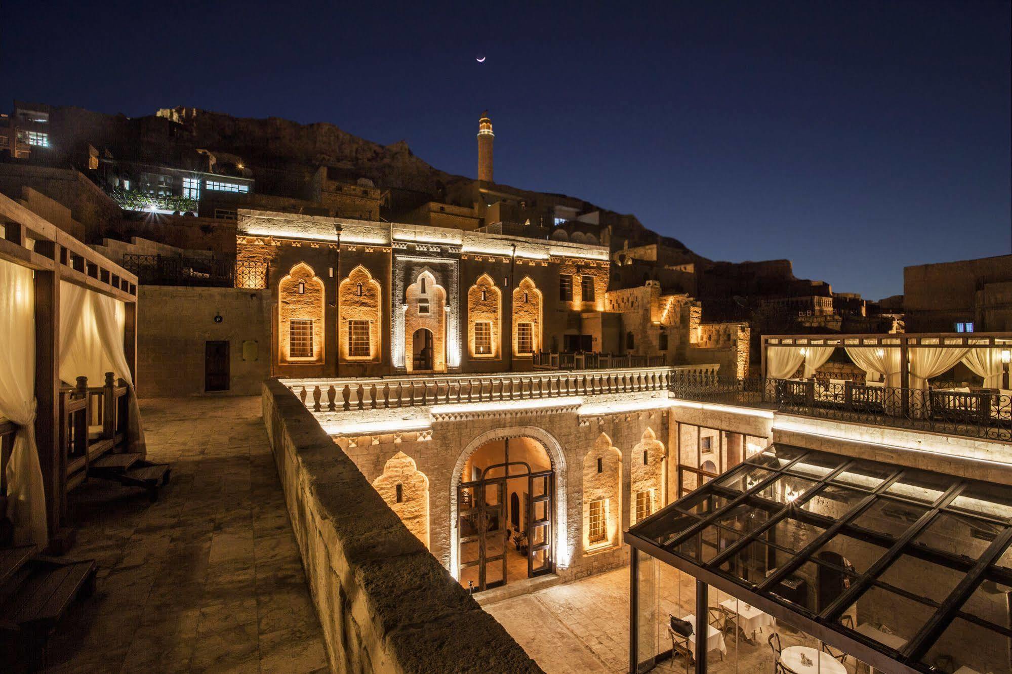 Mardius Tarihi Konak Mardin Buitenkant foto
